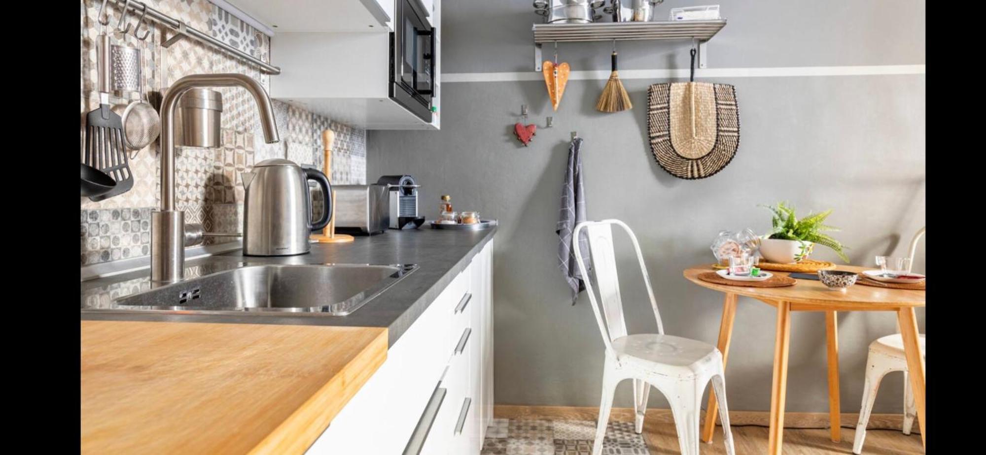 Cocoon, Atypical Flat In Historic Center & Breakfast Lägenhet Sarzana Exteriör bild