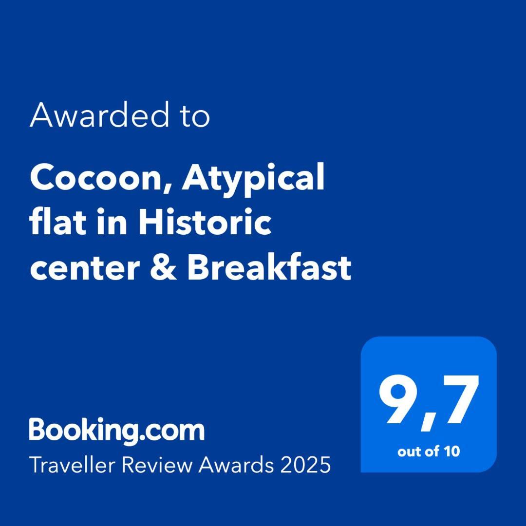 Cocoon, Atypical Flat In Historic Center & Breakfast Lägenhet Sarzana Exteriör bild